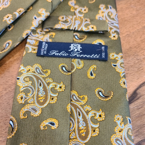 Fabio Ferretti Green Paisley Silk Tie - Picture 3 of 4